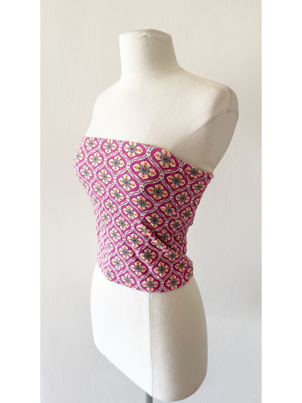 Old Navy Pink Floral Medallion Tube Top Size Medium (M)
